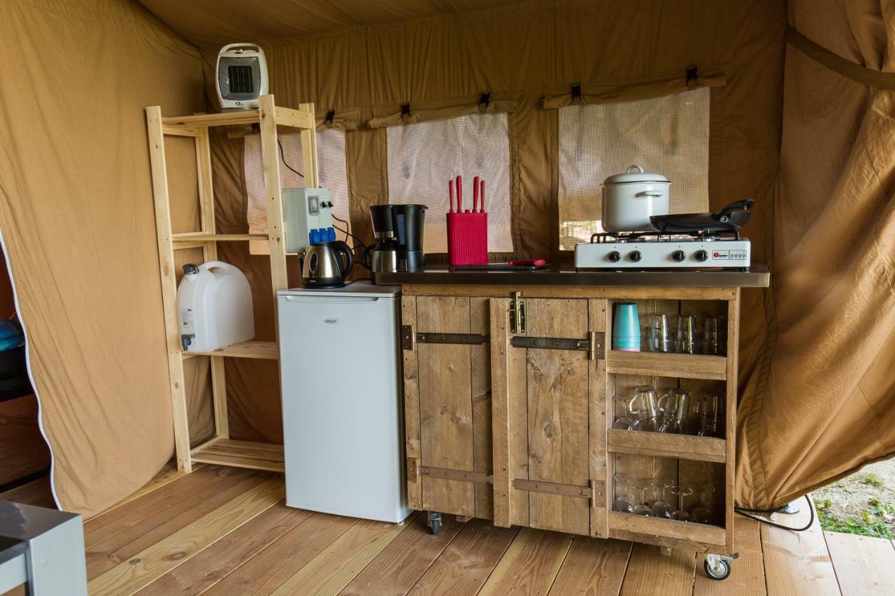 Hotel Safari Tent At Camping Le Roptai Rochefort Exteriér fotografie