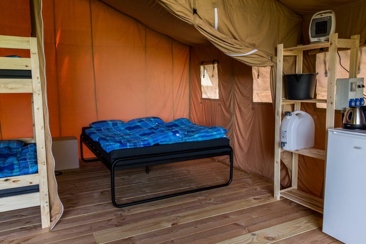Hotel Safari Tent At Camping Le Roptai Rochefort Exteriér fotografie